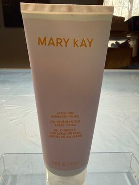 Mary Kay After-Sun Replenishing Gel